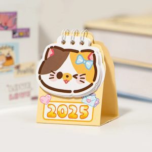 Cute Cat Mini Desk Calendars